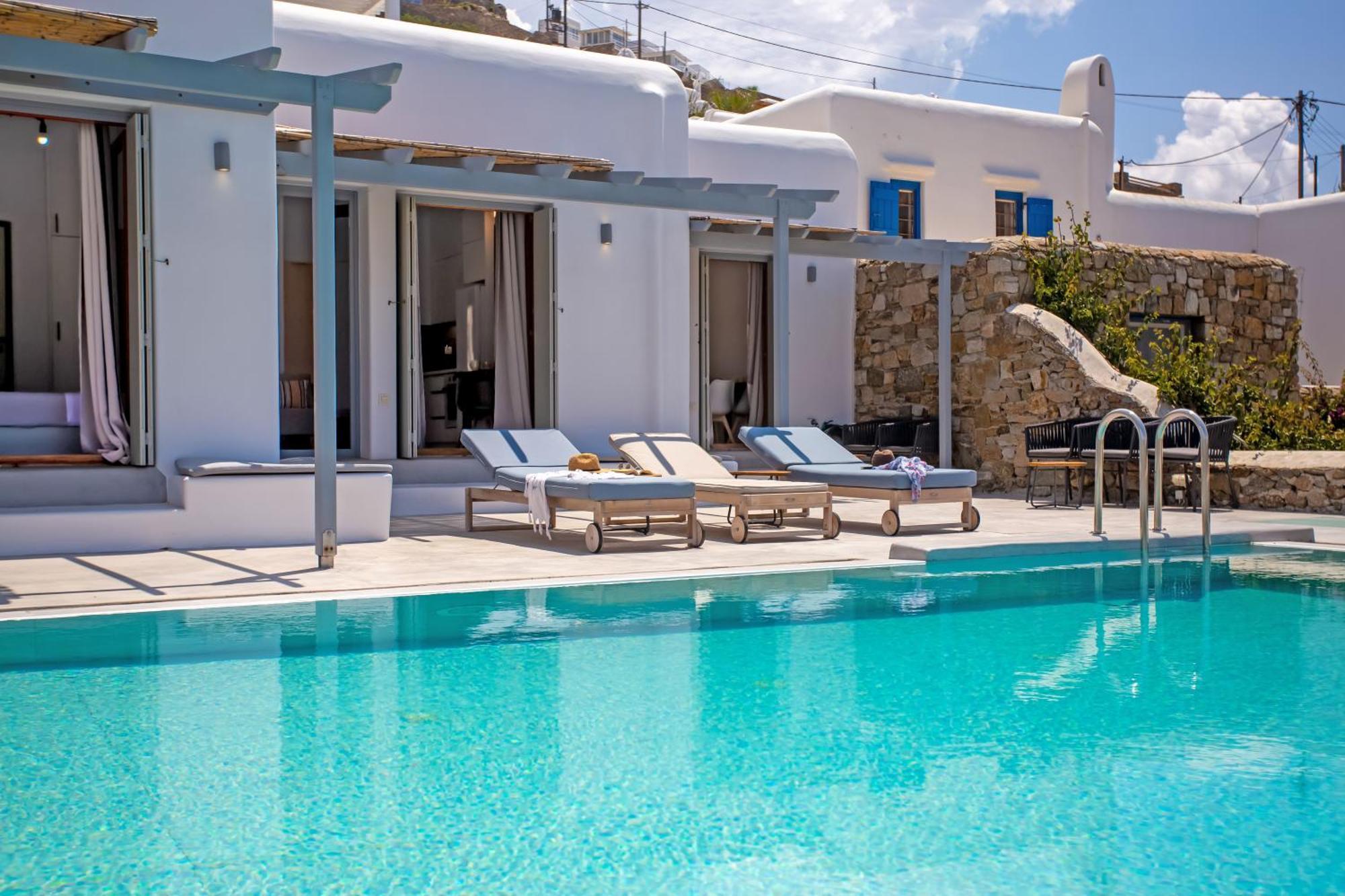 Aqua Breeze Seaview Pool Suites Mykonos Mykonos Town Екстериор снимка