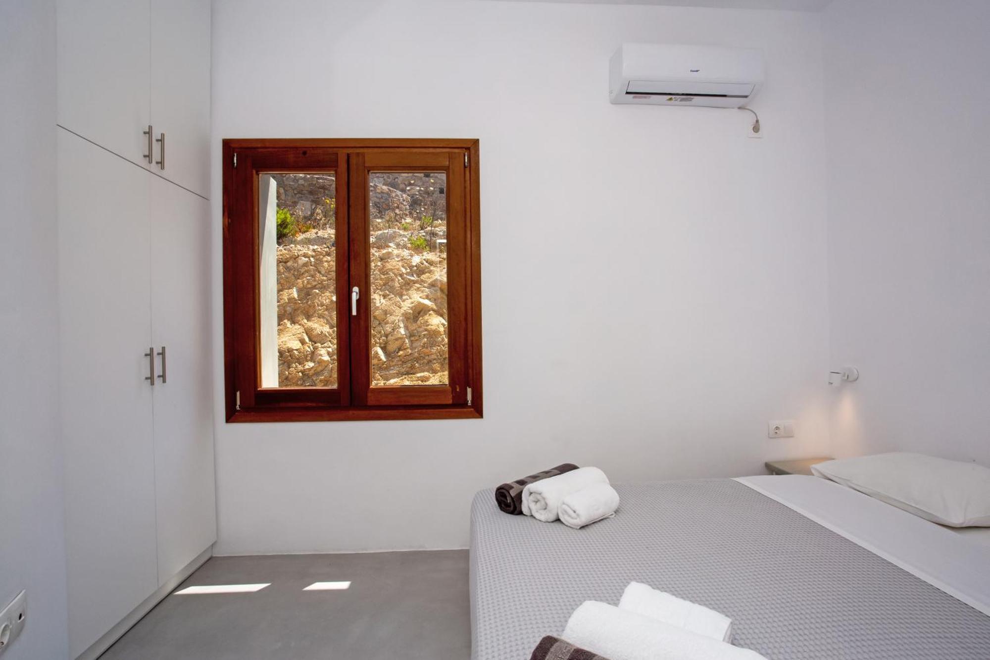 Aqua Breeze Seaview Pool Suites Mykonos Mykonos Town Екстериор снимка