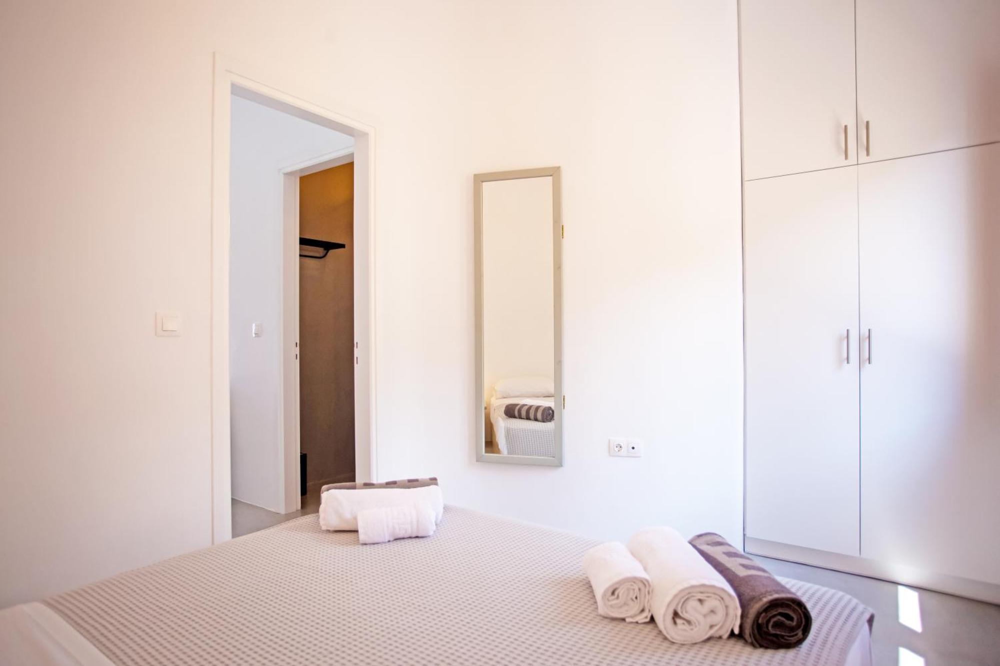 Aqua Breeze Seaview Pool Suites Mykonos Mykonos Town Екстериор снимка