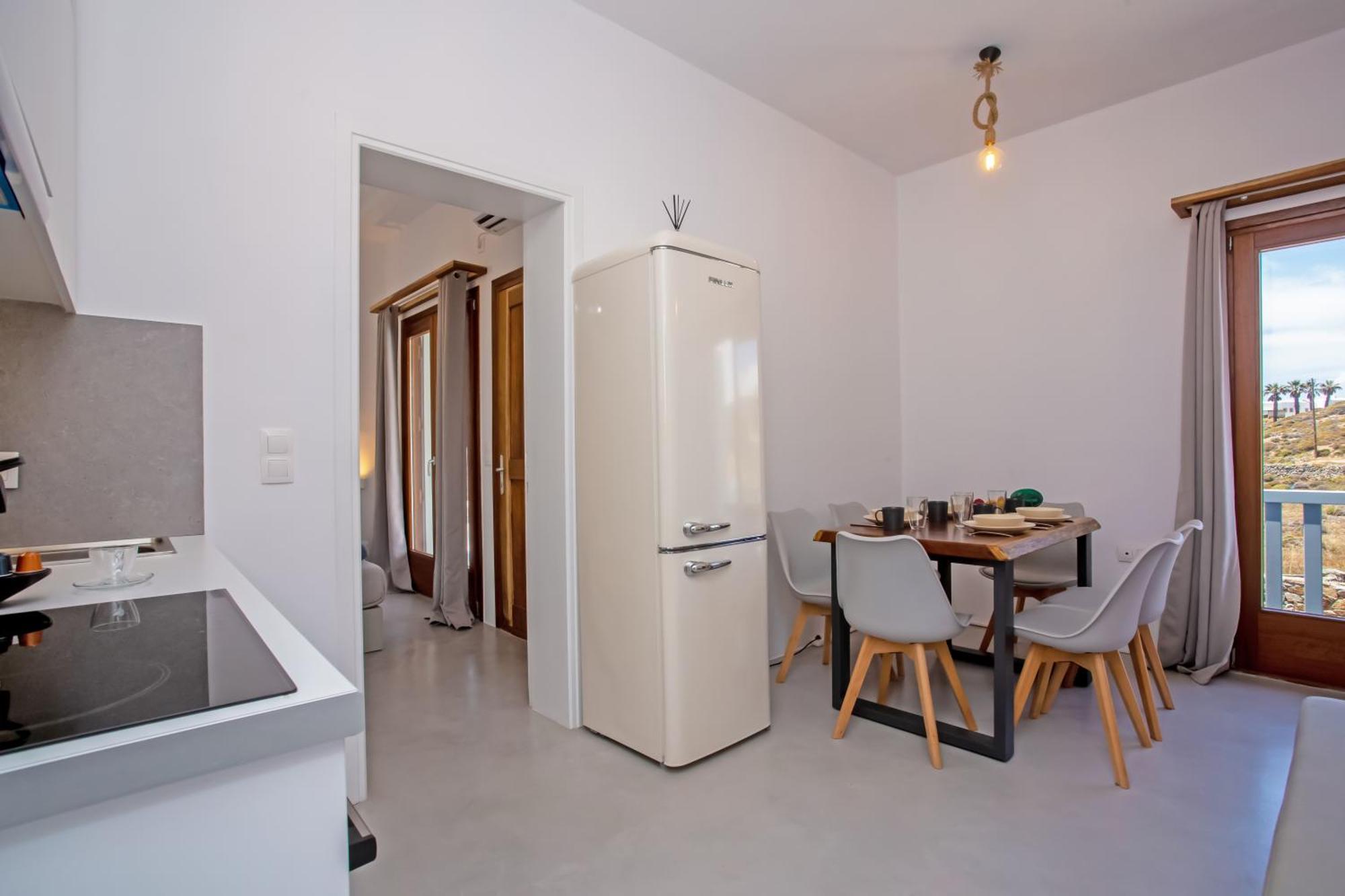 Aqua Breeze Seaview Pool Suites Mykonos Mykonos Town Екстериор снимка