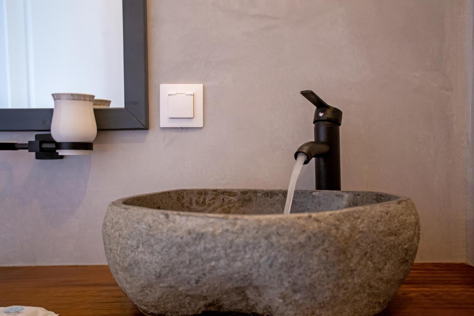 Aqua Breeze Seaview Pool Suites Mykonos Mykonos Town Екстериор снимка